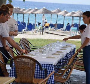 42104929_324822474957355_7037559782877691904_n