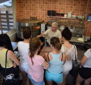 41984623_324584751647794_2624263977504342016_n