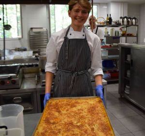 42058430_324822868290649_2875479208807628800_n