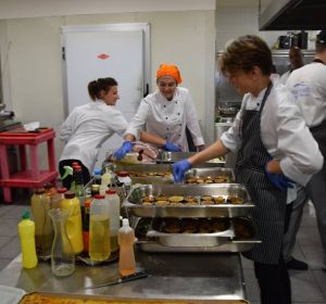 42194239_324822971623972_1387994676853735424_n