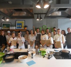 Warsztaty kulinarne ,,Smaki Orientu” w Studio ATUTY