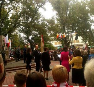 41474520_224337268439954_7587905755336933376_n